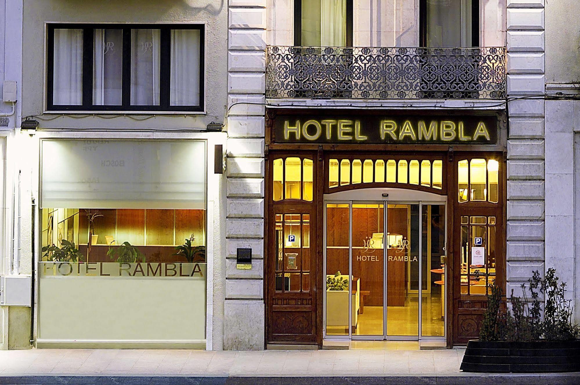Hotel Rambla Figueres المظهر الخارجي الصورة